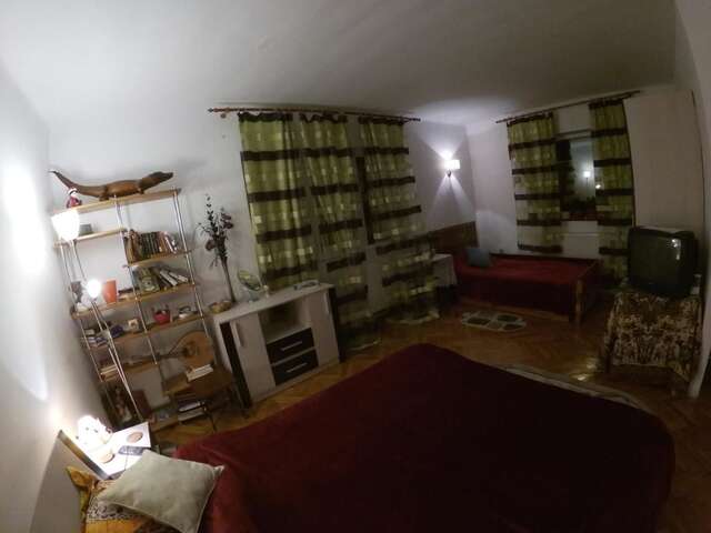 Гостевой дом Old Town Petcu`s House Брашов-10